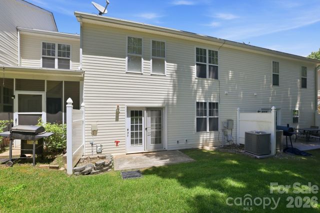 10781 Essex Hall Drive, Charlotte, NC 28277