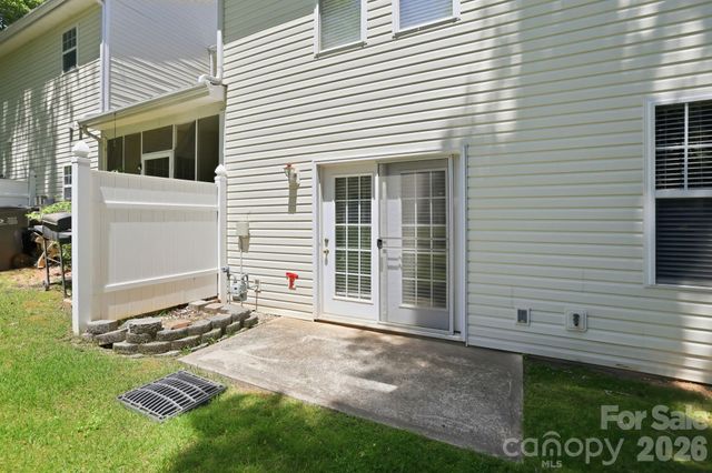 10781 Essex Hall Drive, Charlotte, NC 28277