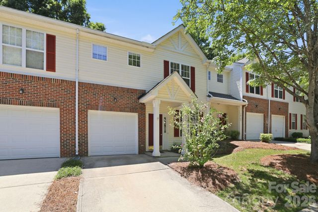 10781 Essex Hall Drive, Charlotte, NC 28277