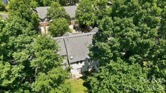 10781 Essex Hall Drive, Charlotte, NC 28277