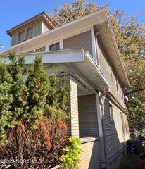 834 N Detroit Avenue, Toledo, OH 43607