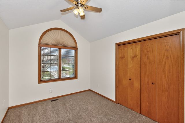 207 NW Seasons Drive, Ankeny, IA 50023