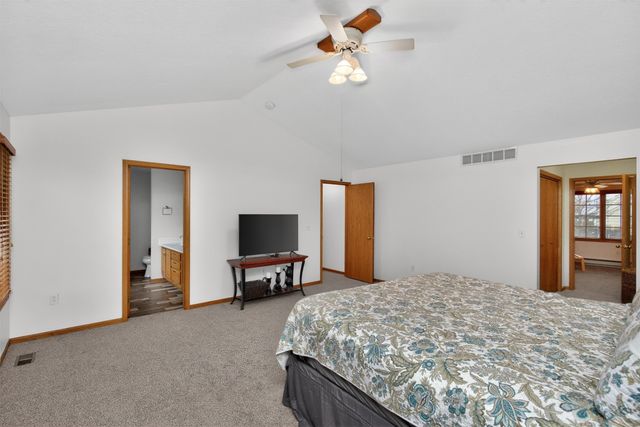 207 NW Seasons Drive, Ankeny, IA 50023