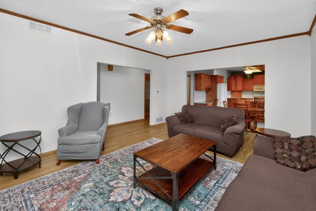 207 NW Seasons Drive, Ankeny, IA 50023