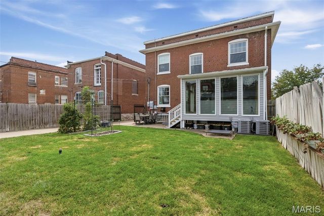 6007 Cates Avenue, St Louis, MO 63112