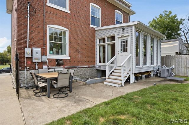 6007 Cates Avenue, St Louis, MO 63112
