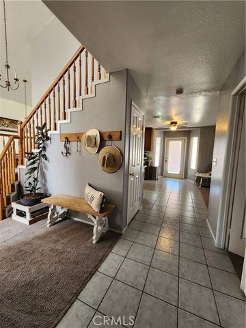 17068 Jurassic, Victorville, CA 92394