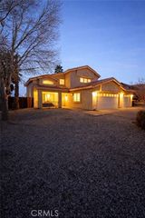 17068 Jurassic, Victorville, CA 92394