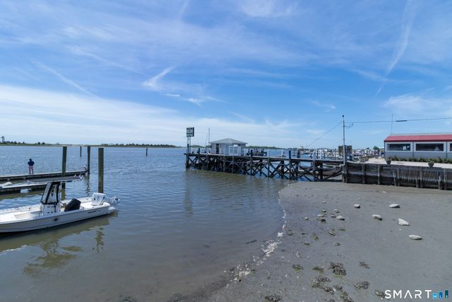 24 Indian Drive, Clinton, CT 06413