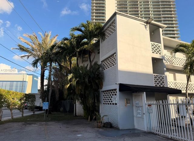 1610 NW N River Dr 303, Miami, FL 33125