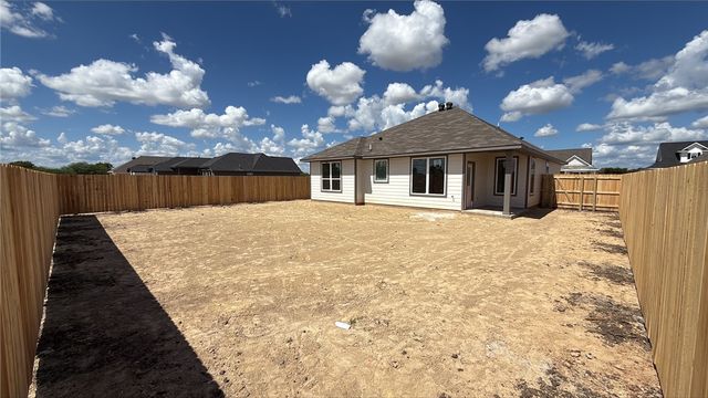 7805 Redbud Road, Navasota, TX 77868