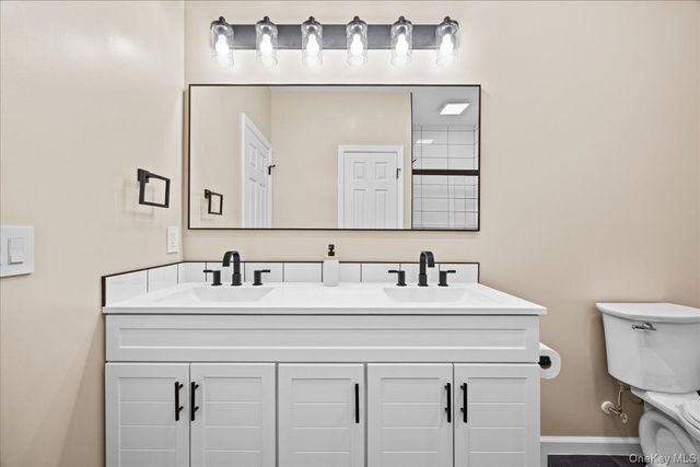 917 Balsam Drive, New Windsor, NY 12553