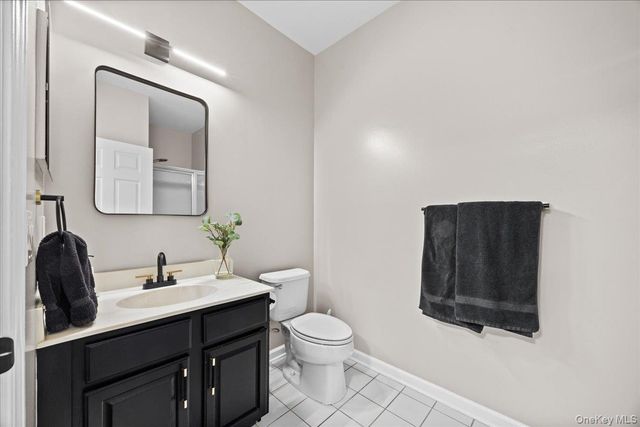 917 Balsam Drive, New Windsor, NY 12553