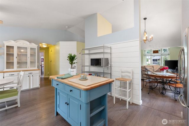 1520 Mapleridge Drive NE, Olympia, WA 98506