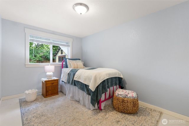 1520 Mapleridge Drive NE, Olympia, WA 98506