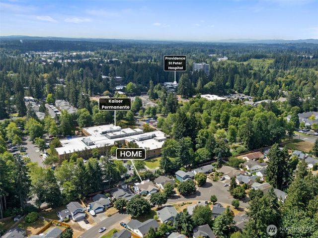 1520 Mapleridge Drive NE, Olympia, WA 98506