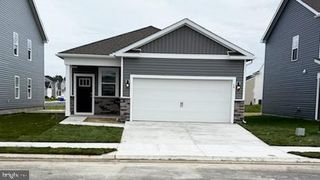 28 CHESAPEAKE DR, Seaford, DE 19973