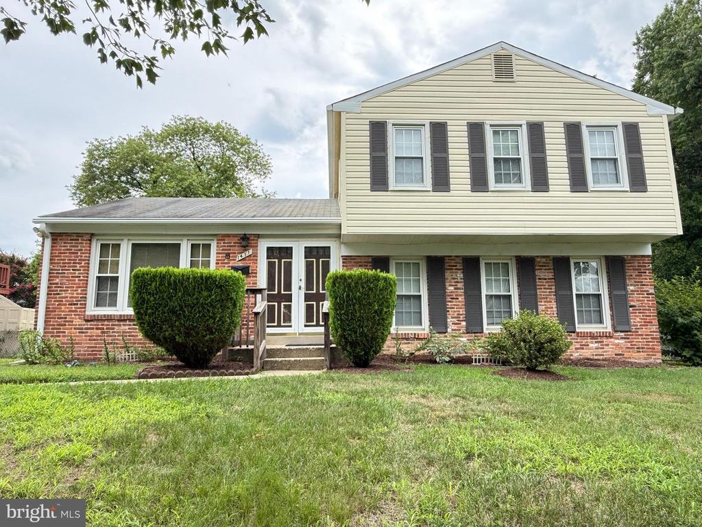 1411 FERNHILL CT, District Heights, MD 20747