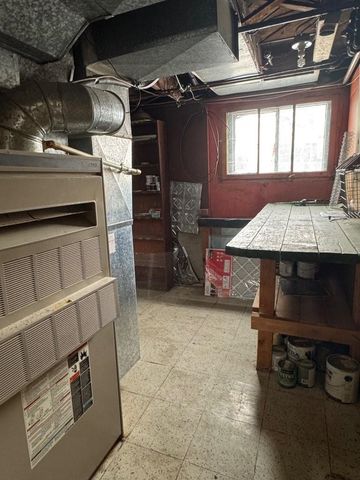 209 8th Ave SE, Minot, ND 58701