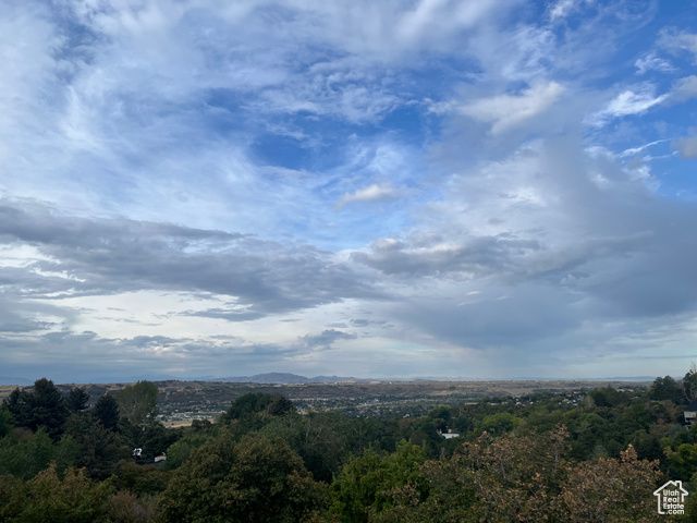 6124 OSMOND DR, South Ogden, UT 84403