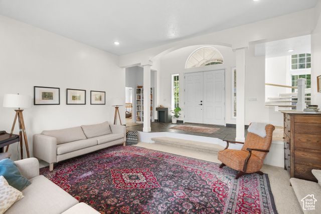 6124 OSMOND DR, South Ogden, UT 84403