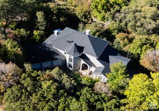 6124 OSMOND DR, South Ogden, UT 84403