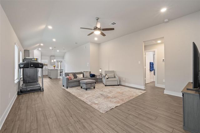 10521 Preserve Way, Conroe, TX 77385