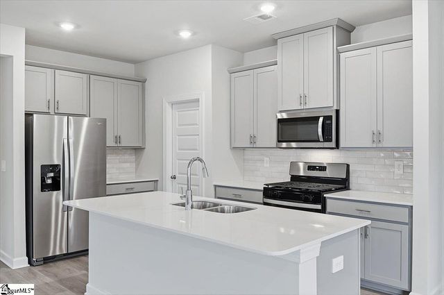 705 Parry Court, Woodruff, SC 29388