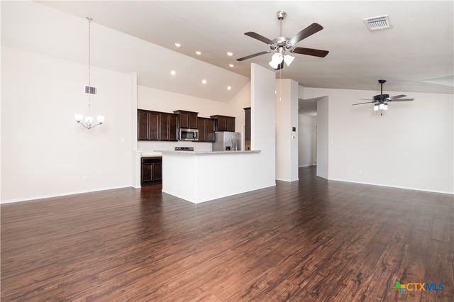 1211 Lilac Ledge Drive, Temple, TX 76502