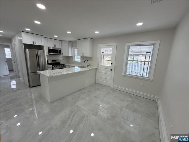 310 Passaic Avenue, Carlstadt, NJ 07072