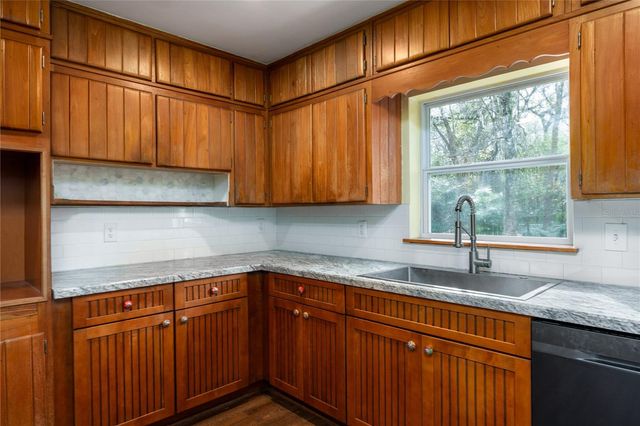 2609 NW 10TH AVENUE, Gainesville, FL 32605