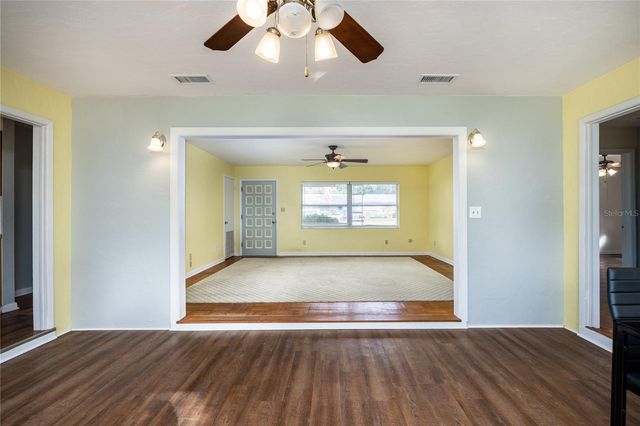 2609 NW 10TH AVENUE, Gainesville, FL 32605