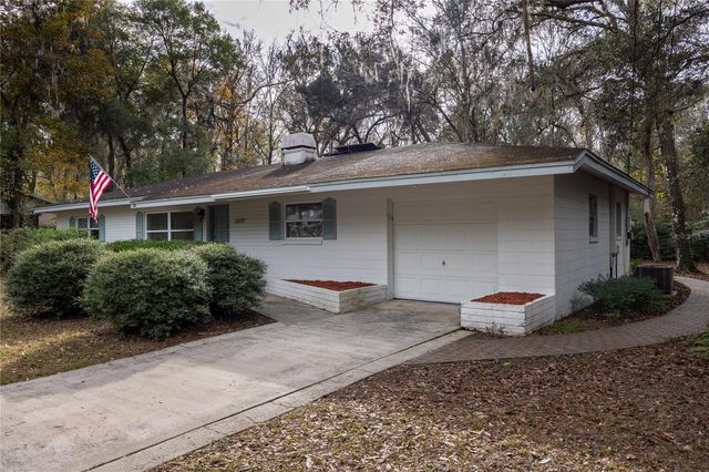 2609 NW 10TH AVENUE, Gainesville, FL 32605
