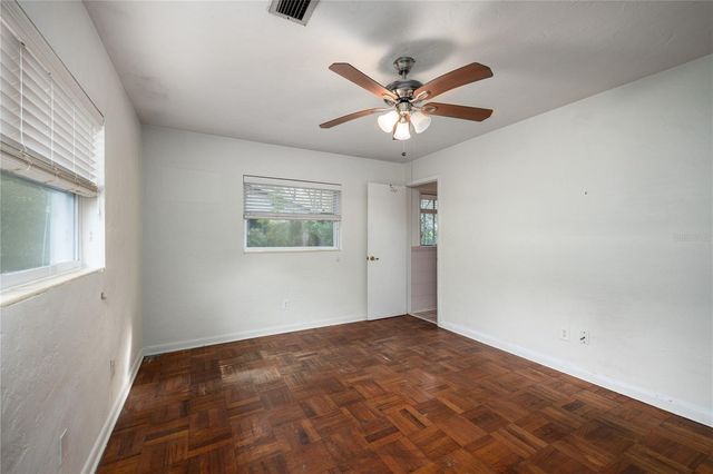 2609 NW 10TH AVENUE, Gainesville, FL 32605