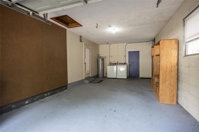 2609 NW 10TH AVENUE, Gainesville, FL 32605