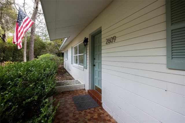 2609 NW 10TH AVENUE, Gainesville, FL 32605