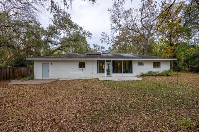 2609 NW 10TH AVENUE, Gainesville, FL 32605