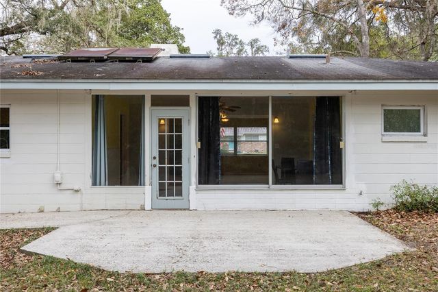 2609 NW 10TH AVENUE, Gainesville, FL 32605