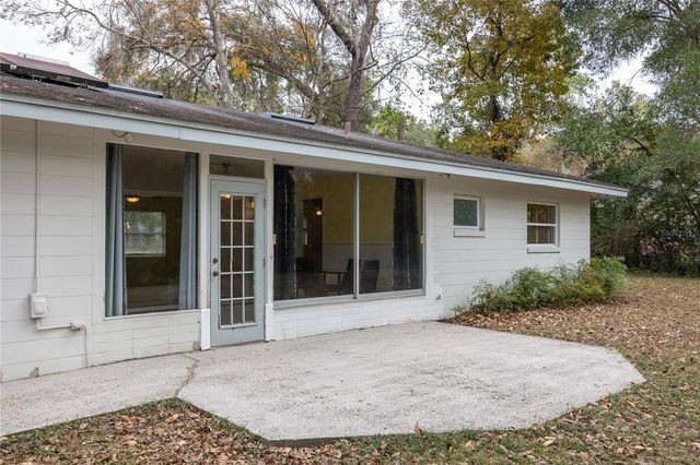 2609 NW 10TH AVENUE, Gainesville, FL 32605