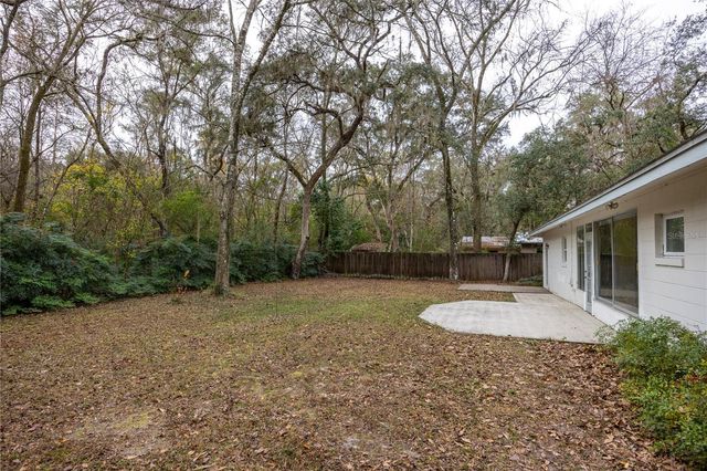 2609 NW 10TH AVENUE, Gainesville, FL 32605