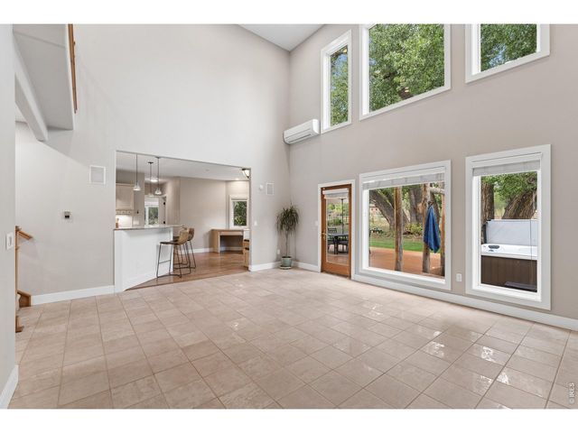 4883 Valkyrie Dr, Boulder, CO 80301