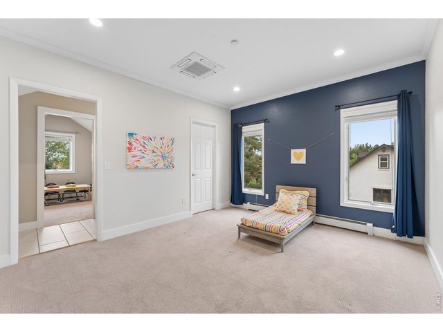 4883 Valkyrie Dr, Boulder, CO 80301