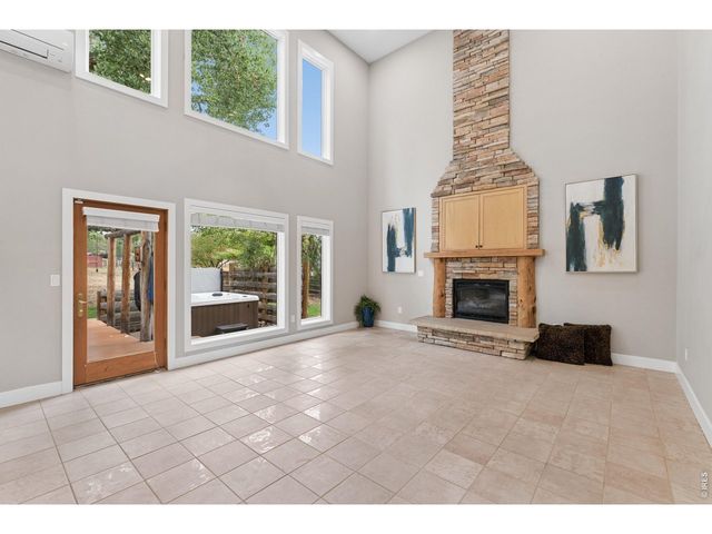 4883 Valkyrie Dr, Boulder, CO 80301
