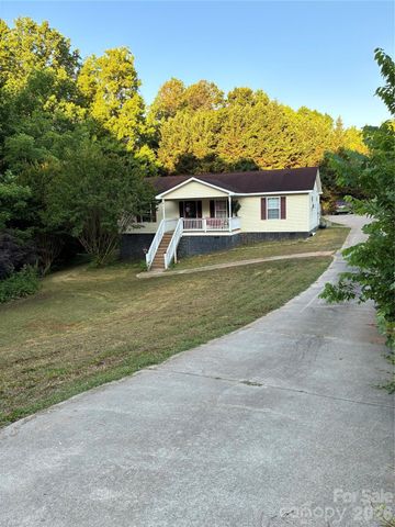 1721 Fallston Road, Shelby, NC 28150