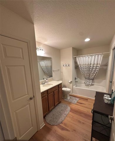 716 TRUMAN AVENUE, Lady Lake, FL 32159
