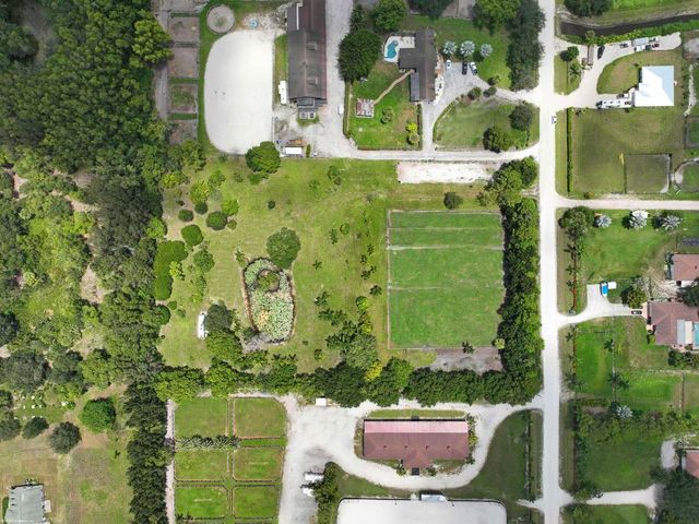 16639 Hollow Tree Lane, Wellington, FL 33470