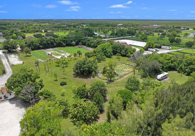 16639 Hollow Tree Lane, Wellington, FL 33470