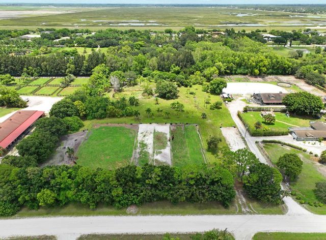 16639 Hollow Tree Lane, Wellington, FL 33470