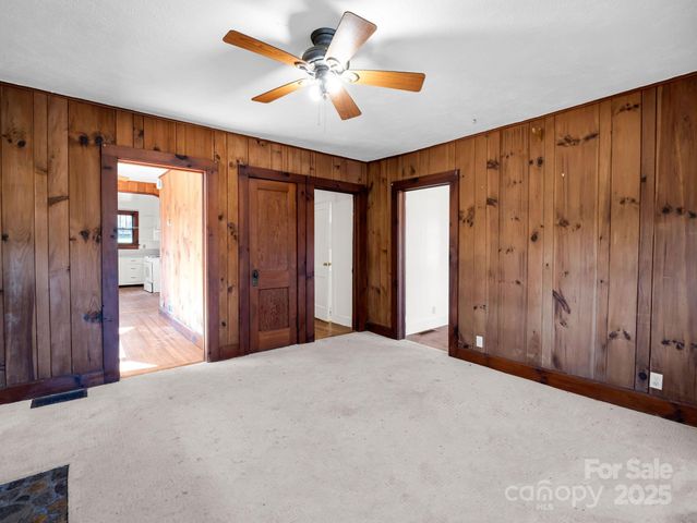 506 Bonner Street, Hendersonville, NC 28739