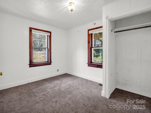 506 Bonner Street, Hendersonville, NC 28739